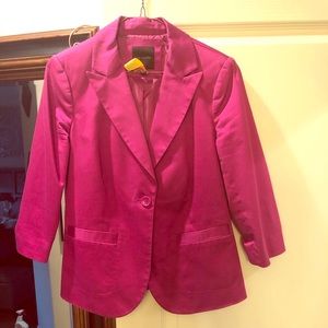 Limited fuchsia blazer
